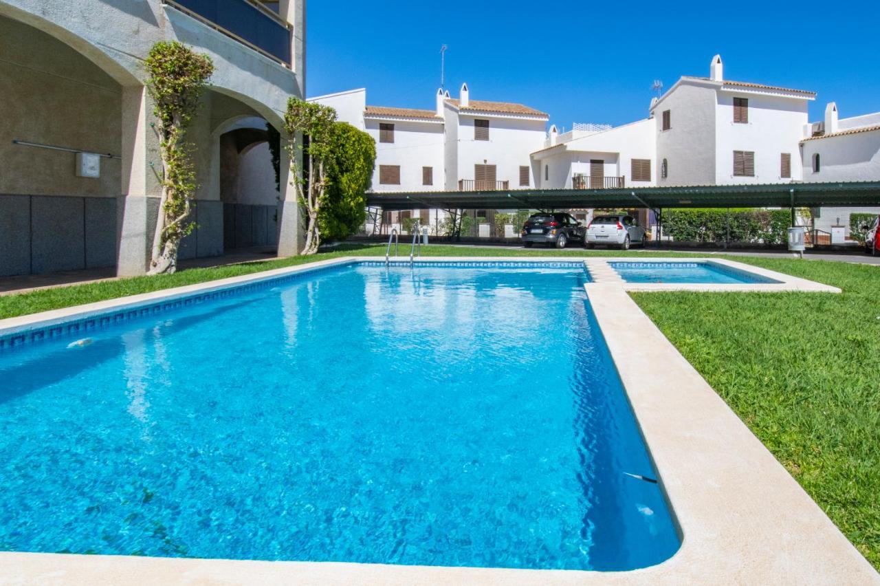 Rentalmar Nabila Miami Playa Exterior photo